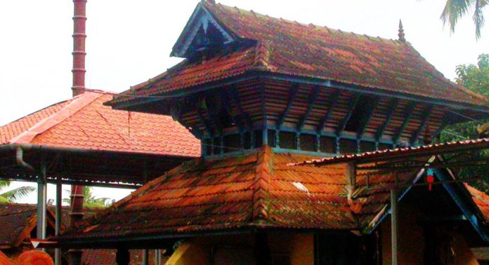 തൃക്കോവിൽ പദ്മനാഭസ്വാമിക്ഷേത്രത്തിൽ എട്ടിന് ഏകാദശി നടക്കും തൃക്കോവിൽ പദ്മനാഭസ്വാമിക്ഷേത്രത്തിൽ എട്ടിന് ഏകാദശി നടക്കും
