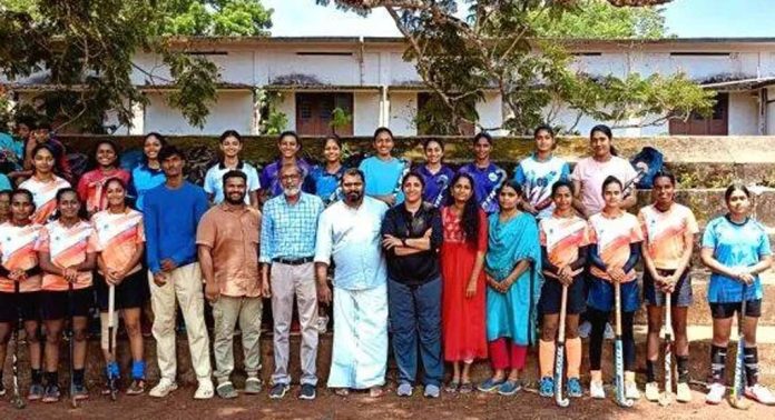 നമുക്ക് വേണ്ട ലഹരി, നമുക്ക് വേണം ഹോക്കി ; തിരുവല്ല മാർത്തോമാ കോളേജിൽ ജൂനിയർ, സബ് ജൂനിയർ മത്സരങ്ങൾ സംഘടിപ്പിച്ചു നമുക്ക് വേണ്ട ലഹരി, നമുക്ക് വേണം ഹോക്കി ; തിരുവല്ല മാർത്തോമാ കോളേജിൽ ജൂനിയർ, സബ് ജൂനിയർ മത്സരങ്ങൾ സംഘടിപ്പിച്ചു