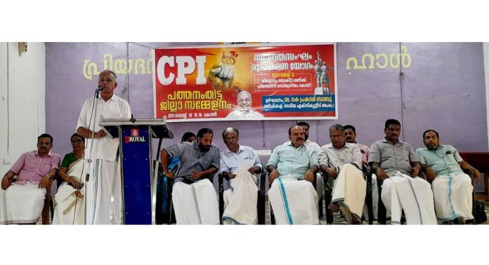 ജമ്മുകശ്മീർ വിഷയത്തിൽ പ്രതിപക്ഷ പാർട്ടികൾ കേന്ദ്ര സർക്കാരിന് ഒപ്പം ; കെ പ്രകാശ് ബാബു ജമ്മുകശ്മീർ വിഷയത്തിൽ പ്രതിപക്ഷ പാർട്ടികൾ കേന്ദ്ര സർക്കാരിന് ഒപ്പം ; കെ പ്രകാശ് ബാബു