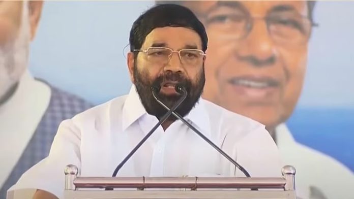 വെള്ളാപ്പള്ളി നടേശനെ പുകഴ്ത്തിയതിൽ വിശദീകരണവുമായി മന്ത്രി വി.എൻ വാസവൻ വെള്ളാപ്പള്ളി നടേശനെ പുകഴ്ത്തിയതിൽ വിശദീകരണവുമായി മന്ത്രി വി.എൻ വാസവൻ