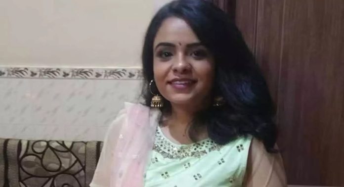 കാനഡയിൽ പഠിക്കാനെത്തിയ ഇന്ത്യന് വിദ്യാര്ഥിനിയെ മരിച്ചനിലയില് കണ്ടെത്തി കാനഡയിൽ പഠിക്കാനെത്തിയ ഇന്ത്യന് വിദ്യാര്ഥിനിയെ മരിച്ചനിലയില് കണ്ടെത്തി