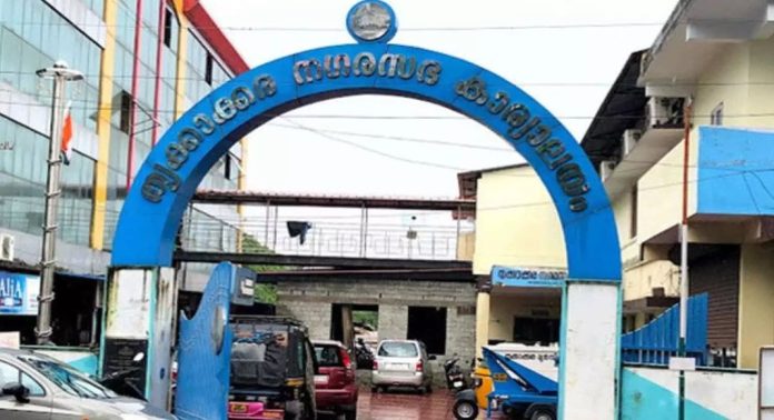 എറണാകുളം തൃക്കാക്കര നഗരസഭയിൽ വിജിലൻസ് പരിശോധന എറണാകുളം തൃക്കാക്കര നഗരസഭയിൽ വിജിലൻസ് പരിശോധന