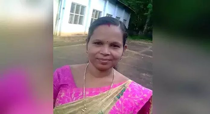 പ്രിയംവദ കൊലപാതകത്തിൽ വിവരം പുറത്തറിയിച്ച വയോധികക്ക് നേരെ വധഭീഷണിയെന്ന് പരാതി പ്രിയംവദ കൊലപാതകത്തിൽ വിവരം പുറത്തറിയിച്ച വയോധികക്ക് നേരെ വധഭീഷണിയെന്ന് പരാതി