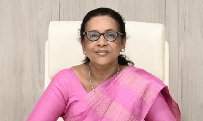 ഡോക്ടർ സിസ തോമസിന് പെൻഷൻ അടക്കമുള്ള ആനുകൂല്യങ്ങൾ അനുവദിച്ച് സർക്കാർ ഉത്തരവിറക്കി ഡോക്ടർ സിസ തോമസിന് പെൻഷൻ അടക്കമുള്ള ആനുകൂല്യങ്ങൾ അനുവദിച്ച് സർക്കാർ ഉത്തരവിറക്കി