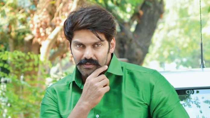 നടന് ആര്യയുടെ സ്ഥാപനങ്ങളില് ആദായ നികുതി വകുപ്പ് റെയ്ഡ് നടന് ആര്യയുടെ സ്ഥാപനങ്ങളില് ആദായ നികുതി വകുപ്പ് റെയ്ഡ്