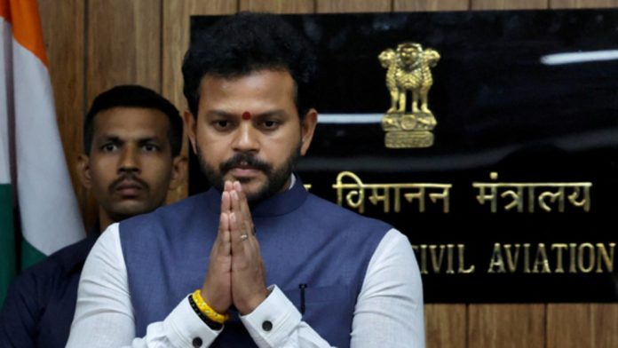വിമാനാപകടത്തിൽ മരിച്ചവരുടെ കുടുംബങ്ങൾക്കൊപ്പമാണ് സർക്കാരെന്ന് വ്യോമയാനമന്ത്രി റാം മോഹൻ നായിഡു വിമാനാപകടത്തിൽ മരിച്ചവരുടെ കുടുംബങ്ങൾക്കൊപ്പമാണ് സർക്കാരെന്ന് വ്യോമയാനമന്ത്രി റാം മോഹൻ നായിഡു