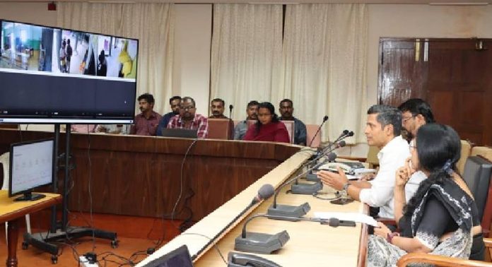 ചീഫ് ഇലക്ടറൽ ഓഫീസറുടെ കാര്യാലയത്തിൽ കൺട്രോൾ റൂം സംവിധാനം സജ്ജമാക്കിയിട്ടുണ്ടെന്ന് ചീഫ് ഇലക്ട്രൽ ഓഫീസർ ചീഫ് ഇലക്ടറൽ ഓഫീസറുടെ കാര്യാലയത്തിൽ കൺട്രോൾ റൂം സംവിധാനം സജ്ജമാക്കിയിട്ടുണ്ടെന്ന് ചീഫ് ഇലക്ട്രൽ ഓഫീസർ