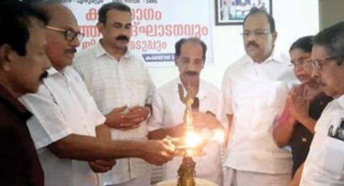 വേങ്ങഴ ശ്രീവിദ്യാധിരാജ എൻഎസ്എസ് കരയോഗം തിരഞ്ഞെടുപ്പും പ്രവർത്തന ഉദ്ഘാടനവും നടന്നു വേങ്ങഴ ശ്രീവിദ്യാധിരാജ എൻഎസ്എസ് കരയോഗം തിരഞ്ഞെടുപ്പും പ്രവർത്തന ഉദ്ഘാടനവും നടന്നു