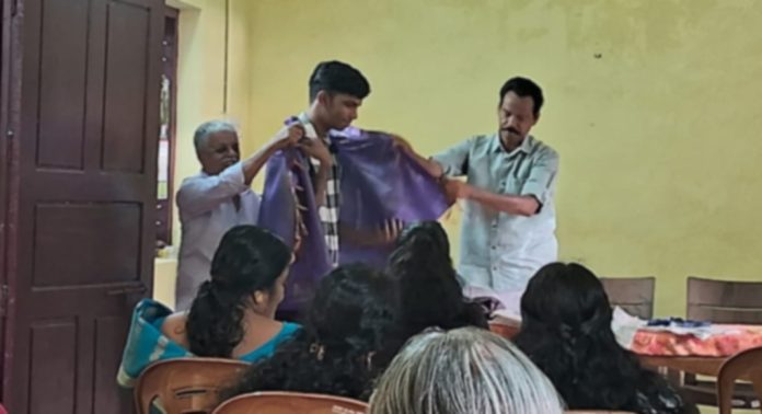 ഐക്കാട് എസ്.എൻ.ഡി.പി ശാഖാ യോഗത്തിന്റെ ആഭിമുഖ്യത്തിൽ ഉന്നത വിജയം നേടിയ വിദ്യാര്ത്ഥികളെ അനുമോദിച്ചു ഐക്കാട് എസ്.എൻ.ഡി.പി ശാഖാ യോഗത്തിന്റെ ആഭിമുഖ്യത്തിൽ ഉന്നത വിജയം നേടിയ വിദ്യാര്ത്ഥികളെ അനുമോദിച്ചു