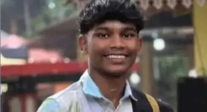 15കാരൻ ഷോക്കേറ്റ് മരിച്ച സംഭവം ; എൽ ഡി എഫും യു ഡി എഫും പ്രതിഷേധ മാർച്ച് സംഘടിപ്പിക്കും 15കാരൻ ഷോക്കേറ്റ് മരിച്ച സംഭവം ; എൽ ഡി എഫും യു ഡി എഫും പ്രതിഷേധ മാർച്ച് സംഘടിപ്പിക്കും