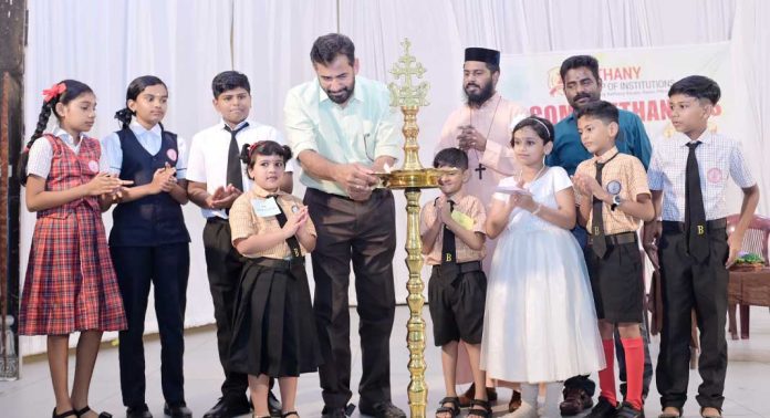 അറിവിന്റെ വാതായനങ്ങൾ തുറന്ന് ബഥനി സെന്റ് ജോൺസ് ഇംഗ്ലീഷ് ഹയർസെക്കൻഡറി സ്കൂൾ അറിവിന്റെ വാതായനങ്ങൾ തുറന്ന് ബഥനി സെന്റ് ജോൺസ് ഇംഗ്ലീഷ് ഹയർസെക്കൻഡറി സ്കൂൾ