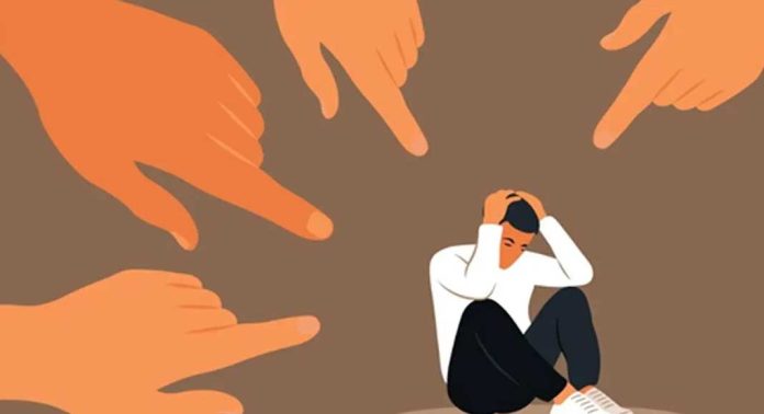 വായ്പ പിരിച്ചെടുക്കുവാനായി ബാങ്കിന്റെ റിക്കവറി ഏജന്റ് വീട്ടിൽ വന്നു ബുദ്ധിമുട്ടിക്കുന്നുണ്ടോ? വായ്പ പിരിച്ചെടുക്കുവാനായി ബാങ്കിന്റെ റിക്കവറി ഏജന്റ് വീട്ടിൽ വന്നു ബുദ്ധിമുട്ടിക്കുന്നുണ്ടോ?