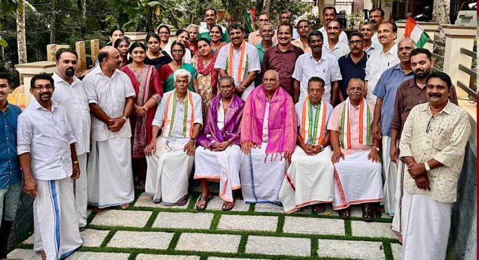 ഇലന്തൂർ ഇടപ്പരിയാരം വാർഡ് മഹാത്മാ ഗാന്ധി കുടുംബ സംഗമം നടന്നു ഇലന്തൂർ ഇടപ്പരിയാരം വാർഡ് മഹാത്മാ ഗാന്ധി കുടുംബ സംഗമം നടന്നു