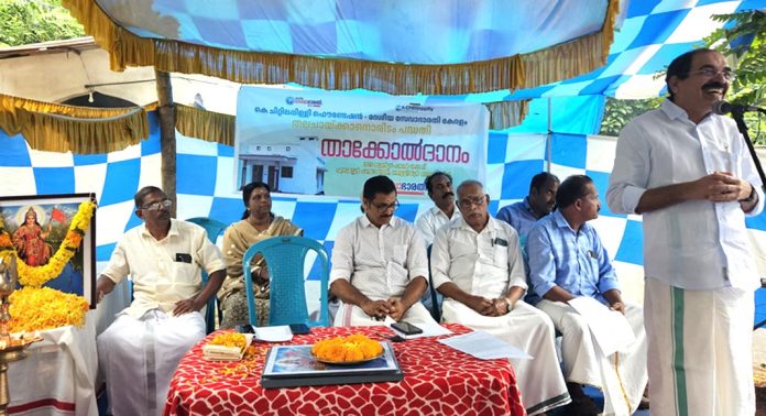 സേവാഭാരതി ചിറ്റിലപ്പള്ളി ഫൗണ്ടേഷനുമായി ചേർന്ന് വീട് നിര്മ്മിച്ചു നല്കി സേവാഭാരതി ചിറ്റിലപ്പള്ളി ഫൗണ്ടേഷനുമായി ചേർന്ന് വീട് നിര്മ്മിച്ചു നല്കി