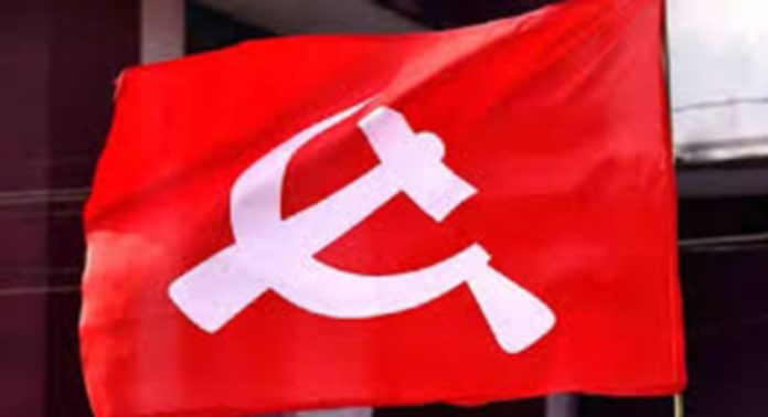 മദ്യപിച്ച് പൊതുസ്ഥലത്തു ബഹളമുണ്ടാക്കിയ സിപിഎം പുല്ലാട് ലോക്കൽ കമ്മിറ്റിയംഗത്തെ കമ്മിറ്റിയിൽനിന്നു പുറത്താക്കി മദ്യപിച്ച് പൊതുസ്ഥലത്തു ബഹളമുണ്ടാക്കിയ സിപിഎം പുല്ലാട് ലോക്കൽ കമ്മിറ്റിയംഗത്തെ കമ്മിറ്റിയിൽനിന്നു പുറത്താക്കി