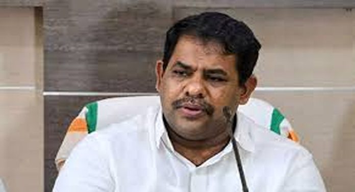 നിലമ്പൂരിൽ വെൽഫെയർ പാർട്ടി പിന്തുണ യുഡിഎഫിനാണെന്ന് സംസ്ഥാന പ്രസിഡന്റ് റസാഖ് പാലേരി നിലമ്പൂരിൽ വെൽഫെയർ പാർട്ടി പിന്തുണ യുഡിഎഫിനാണെന്ന് സംസ്ഥാന പ്രസിഡന്റ് റസാഖ് പാലേരി