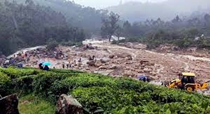 വയനാട് ചൂരല്മല വെള്ളരിമലയിലുണ്ടായത് മണ്ണിടിച്ചിലെന്ന് ജില്ലാ ഭരണകൂടം വയനാട് ചൂരല്മല വെള്ളരിമലയിലുണ്ടായത് മണ്ണിടിച്ചിലെന്ന് ജില്ലാ ഭരണകൂടം