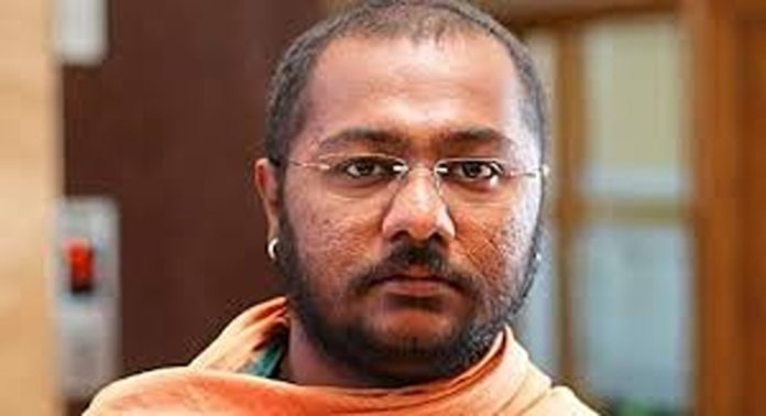 ഹിന്ദുമഹാസഭ ഇടതുപക്ഷത്തിന് പിന്തുണ നൽകിയിട്ടില്ലെന്ന് ഹിമവൽ ഭദ്രാനന്ദ ഹിന്ദുമഹാസഭ ഇടതുപക്ഷത്തിന് പിന്തുണ നൽകിയിട്ടില്ലെന്ന് ഹിമവൽ ഭദ്രാനന്ദ