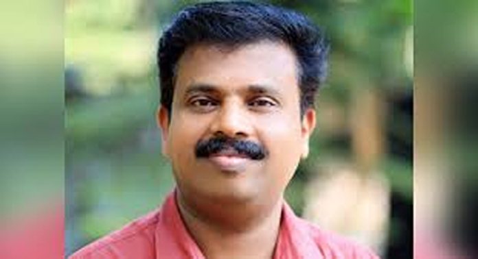 പെരിയ ഇരട്ടക്കൊലക്കേസില് ശിക്ഷിക്കപ്പെട്ട കെ.മണികണ്ഠന് ബ്ലോക്ക് പഞ്ചായത്ത് പ്രസിഡന്റ് സ്ഥാനം രാജിവെച്ചു പെരിയ ഇരട്ടക്കൊലക്കേസില് ശിക്ഷിക്കപ്പെട്ട കെ.മണികണ്ഠന് ബ്ലോക്ക് പഞ്ചായത്ത് പ്രസിഡന്റ് സ്ഥാനം രാജിവെച്ചു