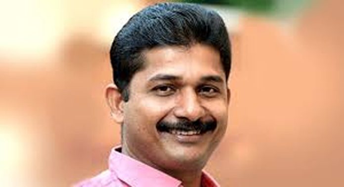 ലോകത്തിന്റെ ഏത് ഭാഗത്ത് സംഘര്ഷങ്ങള് ഉണ്ടായാലും യുദ്ധത്തിലേക്ക് എത്തരുതെന്നാണ് ആഗ്രഹം ; എം സ്വരാജ് ലോകത്തിന്റെ ഏത് ഭാഗത്ത് സംഘര്ഷങ്ങള് ഉണ്ടായാലും യുദ്ധത്തിലേക്ക് എത്തരുതെന്നാണ് ആഗ്രഹം ; എം സ്വരാജ്