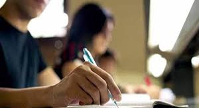 സംസ്ഥാനത്തെ എൻട്രൻസ് പരീക്ഷാഫലം വൈകും സംസ്ഥാനത്തെ എൻട്രൻസ് പരീക്ഷാഫലം വൈകും
