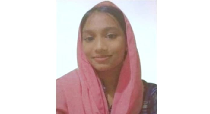 കോന്നിയിൽ എട്ടാം ക്ലാസ് വിദ്യാർത്ഥിനി ചികിത്സ സഹായം തേടുന്നു കോന്നിയിൽ എട്ടാം ക്ലാസ് വിദ്യാർത്ഥിനി ചികിത്സ സഹായം തേടുന്നു