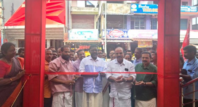 സി പി ഐ ജില്ലാ സമ്മേളനം സംഘാടക സമിതി ഓഫീസ് ഉത്ഘാടനം ചെയ്തു സി പി ഐ ജില്ലാ സമ്മേളനം സംഘാടക സമിതി ഓഫീസ് ഉത്ഘാടനം ചെയ്തു