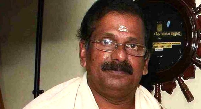 നടി കാവ്യ മാധവന്റെ അച്ഛൻ പി മാധവൻ അന്തരിച്ചു നടി കാവ്യ മാധവന്റെ അച്ഛൻ പി മാധവൻ അന്തരിച്ചു