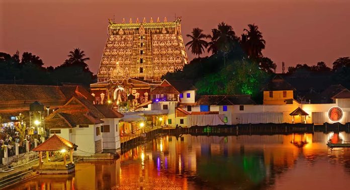 ശ്രീ പത്മനാഭസ്വാമി ക്ഷേത്രത്തില് സ്വര്ണം കാണാതായ സംഭവവുമായി ബന്ധപ്പെട്ട് ക്ഷേത്ര ജീവനക്കാര്ക്ക് നുണ പരിശോധന ശ്രീ പത്മനാഭസ്വാമി ക്ഷേത്രത്തില് സ്വര്ണം കാണാതായ സംഭവവുമായി ബന്ധപ്പെട്ട് ക്ഷേത്ര ജീവനക്കാര്ക്ക് നുണ പരിശോധന