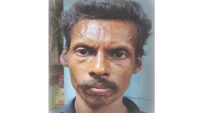 പത്തുവർഷമായി ഒളിവിൽ കഴിഞ്ഞ പീഡന കേസ് പ്രതിയെ പമ്പ പോലീസ് സാഹസികമായി പിടികൂടി പത്തുവർഷമായി ഒളിവിൽ കഴിഞ്ഞ പീഡന കേസ് പ്രതിയെ പമ്പ പോലീസ് സാഹസികമായി പിടികൂടി
