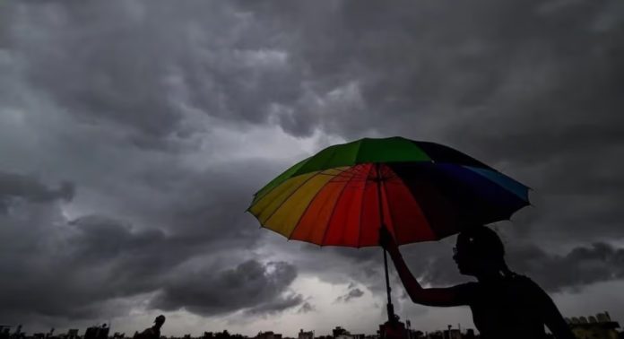 ഉത്തരാഖണ്ഡ് ധരാലി ഗ്രാമത്തിൽ മേഘവിസ്ഫോടനം ഉത്തരാഖണ്ഡ് ധരാലി ഗ്രാമത്തിൽ മേഘവിസ്ഫോടനം