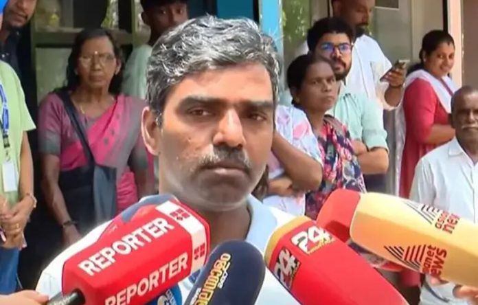 കുറ്റവാളികളെ സംരക്ഷിക്കുന്ന നിലപാടാണ് സർക്കാർ സ്വീകരിക്കുന്നത് ; ഷഹബാസിന്റെ പിതാവ് കുറ്റവാളികളെ സംരക്ഷിക്കുന്ന നിലപാടാണ് സർക്കാർ സ്വീകരിക്കുന്നത് ; ഷഹബാസിന്റെ പിതാവ്