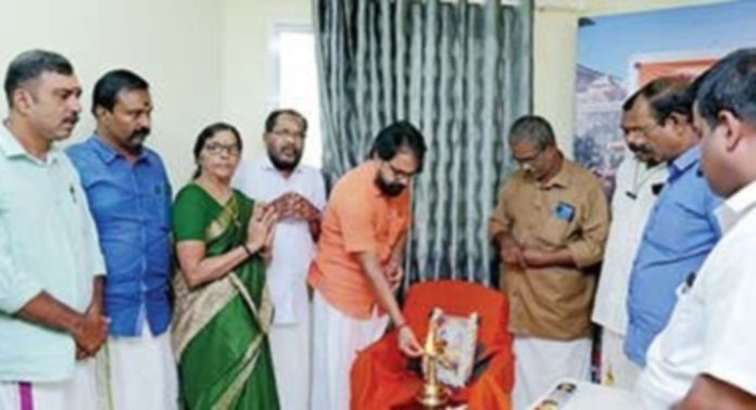 ഭാരതീയ മസ്ദൂർ സംഘം തിരുവല്ല മേഖലാ കൺവെൻഷൻ ഉദ്ഘാടനം ചെയ്തു ഭാരതീയ മസ്ദൂർ സംഘം തിരുവല്ല മേഖലാ കൺവെൻഷൻ ഉദ്ഘാടനം ചെയ്തു