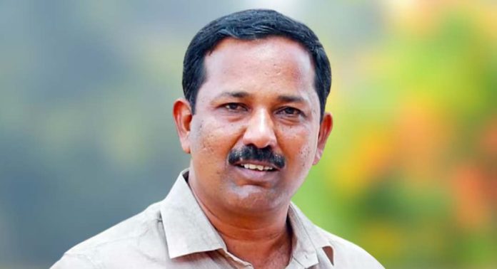 ജമാ അത്തെ ഇസ്ലാമിയെന്നോ സുഡാപ്പിയെന്നോ വ്യത്യാസമില്ലാതെ എല്ലാവരുടേയും വോട്ട് വേണമെന്ന് ടി എം സിദ്ദിഖ് ജമാ അത്തെ ഇസ്ലാമിയെന്നോ സുഡാപ്പിയെന്നോ വ്യത്യാസമില്ലാതെ എല്ലാവരുടേയും വോട്ട് വേണമെന്ന് ടി എം സിദ്ദിഖ്