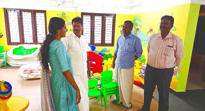നഗരസഭ ആറാം വാർഡിൽ പുതിയതായി നിർമ്മിച്ച അങ്കണവാടി തിങ്കളാഴ്ച നാടിന് സമർപ്പിക്കും നഗരസഭ ആറാം വാർഡിൽ പുതിയതായി നിർമ്മിച്ച അങ്കണവാടി തിങ്കളാഴ്ച നാടിന് സമർപ്പിക്കും