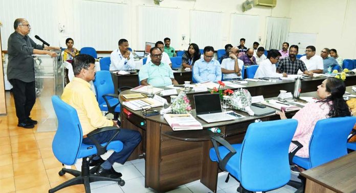 ഇന്ത്യയിലെ ഉൾനാടൻ മത്സ്യസമ്പത്തിനും ആഗോള സുസ്ഥിരത സർട്ടിഫിക്കേഷന് വഴിയൊരുങ്ങുന്നു ഇന്ത്യയിലെ ഉൾനാടൻ മത്സ്യസമ്പത്തിനും ആഗോള സുസ്ഥിരത സർട്ടിഫിക്കേഷന് വഴിയൊരുങ്ങുന്നു