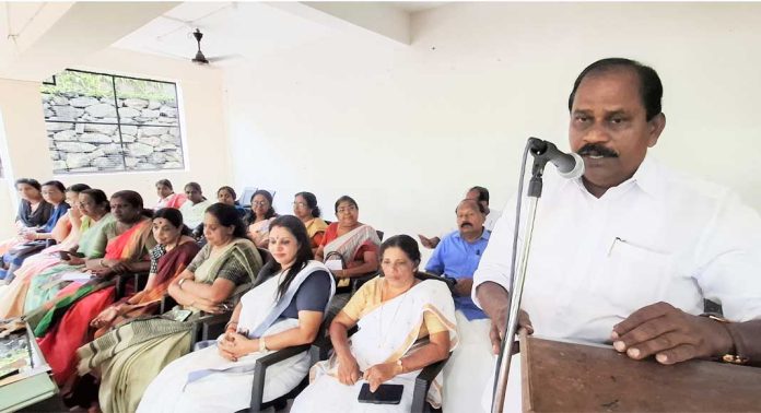 സ്ത്രീ സുരക്ഷ ഉറപ്പാക്കുന്നതില് സര്ക്കാര് പരാജയപ്പെട്ടു : പ്രൊഫ. സതീഷ് കൊച്ചുപറമ്പില് സ്ത്രീ സുരക്ഷ ഉറപ്പാക്കുന്നതില് സര്ക്കാര് പരാജയപ്പെട്ടു : പ്രൊഫ. സതീഷ് കൊച്ചുപറമ്പില്