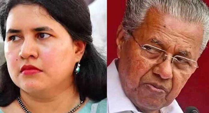 സിഎംആർഎൽ- എക്സാലോജിക് ഇടപാട് ; നാല് മണിക്കൂർ പിന്നിട്ട് ഇഡി റെയ്ഡ് സിഎംആർഎൽ- എക്സാലോജിക് ഇടപാട് ; നാല് മണിക്കൂർ പിന്നിട്ട് ഇഡി റെയ്ഡ്