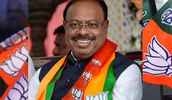 അനധികൃത ചർച്ചുകൾ പൊളിച്ചുനീക്കും ; മഹാരാഷ്ട്രയിൽ ക്രൈസ്തവവിഭാഗത്തെ ലക്ഷ്യമിട്ട് ബിജെപി സർക്കാർ അനധികൃത ചർച്ചുകൾ പൊളിച്ചുനീക്കും ; മഹാരാഷ്ട്രയിൽ ക്രൈസ്തവവിഭാഗത്തെ ലക്ഷ്യമിട്ട് ബിജെപി സർക്കാർ