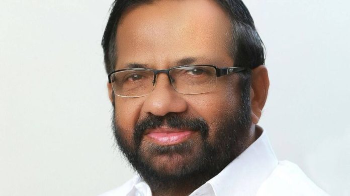 പാലോട് രവിയുടെ വിവാദ ഫോണ് സംഭാഷണം അന്വേഷിക്കാന് കെപിസിസി അച്ചടക്ക സമിതി പാലോട് രവിയുടെ വിവാദ ഫോണ് സംഭാഷണം അന്വേഷിക്കാന് കെപിസിസി അച്ചടക്ക സമിതി