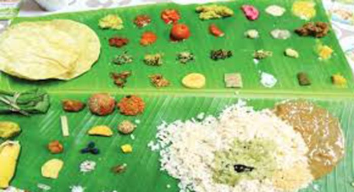 ആറന്മുള വള്ളസദ്യ നിലപാടിൽ ഉറച്ച് തിരുവിതാംകൂർ ദേവസ്വംബോർഡ് ആറന്മുള വള്ളസദ്യ നിലപാടിൽ ഉറച്ച് തിരുവിതാംകൂർ ദേവസ്വംബോർഡ്