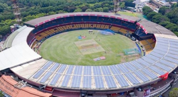 ചിന്ന സ്വാമി സ്റ്റേഡിയത്തിന്റെ ഫ്യൂസ് ഊരി കര്ണാടക വൈദ്യുതി ബോര്ഡ് ചിന്ന സ്വാമി സ്റ്റേഡിയത്തിന്റെ ഫ്യൂസ് ഊരി കര്ണാടക വൈദ്യുതി ബോര്ഡ്