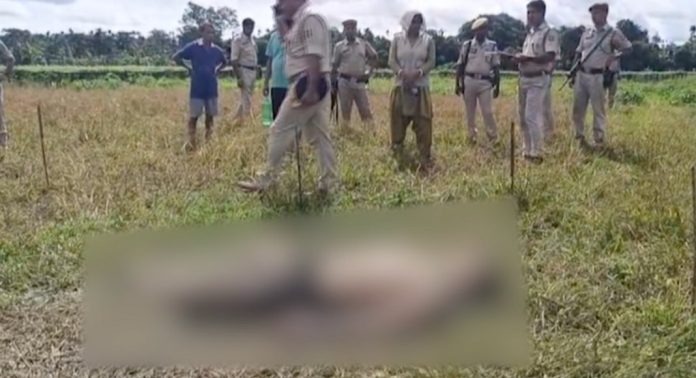 പച്ചക്കറി മോഷ്ടിച്ചുവെന്ന് ആരോപിച്ച് ത്രിപുരയിൽ യുവാവിനെ തല്ലിക്കൊന്നു പച്ചക്കറി മോഷ്ടിച്ചുവെന്ന് ആരോപിച്ച് ത്രിപുരയിൽ യുവാവിനെ തല്ലിക്കൊന്നു