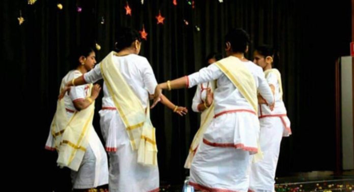 വാഴമുട്ടം മാർ ബഹനാൻസ് മലങ്കര സുറിയാനി കത്തോലിക്കാ പള്ളിയിൽ മാർഗംകളി ശില്പശാല നടത്തി വാഴമുട്ടം മാർ ബഹനാൻസ് മലങ്കര സുറിയാനി കത്തോലിക്കാ പള്ളിയിൽ മാർഗംകളി ശില്പശാല നടത്തി