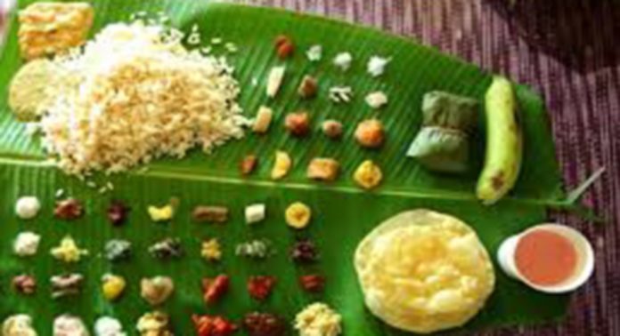 ആറന്മുള വള്ളസദ്യയ്ക്ക് അവസാനഘട്ട ഒരുക്കങ്ങൾ തുടങ്ങി ആറന്മുള വള്ളസദ്യയ്ക്ക് അവസാനഘട്ട ഒരുക്കങ്ങൾ തുടങ്ങി