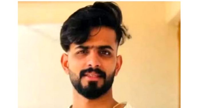 അനാശാസ്യ കേന്ദ്രം റെയ്ഡ് ; അക്ബർ അലിക്കും കൂടാളികൾക്കും ജാമ്യം അനാശാസ്യ കേന്ദ്രം റെയ്ഡ് ; അക്ബർ അലിക്കും കൂടാളികൾക്കും ജാമ്യം