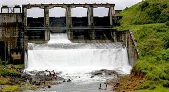 കനത്ത മഴ തുടരുന്ന സാഹചര്യത്തിൽ ബാണാസുരസാഗറിൽ റെഡ് അലർട്ട് പ്രഖ്യാപിച്ചു കനത്ത മഴ തുടരുന്ന സാഹചര്യത്തിൽ ബാണാസുരസാഗറിൽ റെഡ് അലർട്ട് പ്രഖ്യാപിച്ചു