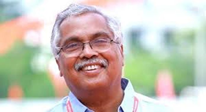 ഗവർണർ ഗോശാലകൾ നിർമിക്കേണ്ടത് യോഗിയുടെ യുപിയിൽ എന്ന് ബിനോയ് വിശ്വം ഗവർണർ ഗോശാലകൾ നിർമിക്കേണ്ടത് യോഗിയുടെ യുപിയിൽ എന്ന് ബിനോയ് വിശ്വം