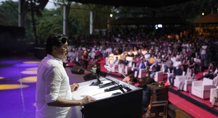 ആവേശം വാനോളമുയര്ത്തി കെസിഎല് സീസണ്-2 വിന് പ്രൗഢഗംഭീര തുടക്കം ആവേശം വാനോളമുയര്ത്തി കെസിഎല് സീസണ്-2 വിന് പ്രൗഢഗംഭീര തുടക്കം