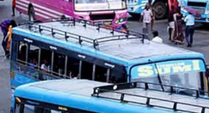 22 മുതല് അനിശ്ചിതകാല പണിമുടക്ക് തുടങ്ങുമെന്ന് സ്വകാര്യ ബസ് സംഘടനകള് 22 മുതല് അനിശ്ചിതകാല പണിമുടക്ക് തുടങ്ങുമെന്ന് സ്വകാര്യ ബസ് സംഘടനകള്